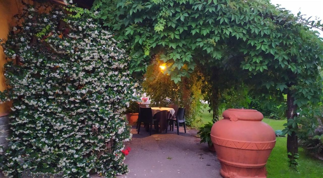 Mille E Una Notte San Severino Lucano Exterior foto